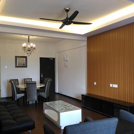 Midcity Service Suite Malacca Ngoại thất bức ảnh